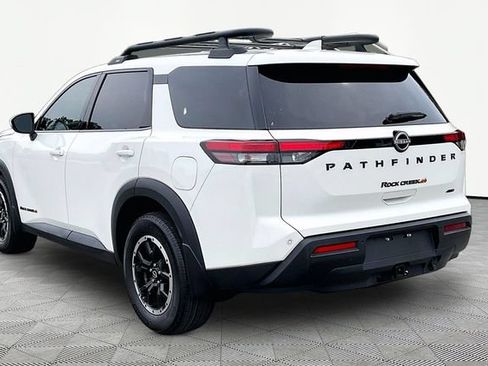 Used 2023 Nissan Pathfinder Rock Creek AWD/4WD image 4