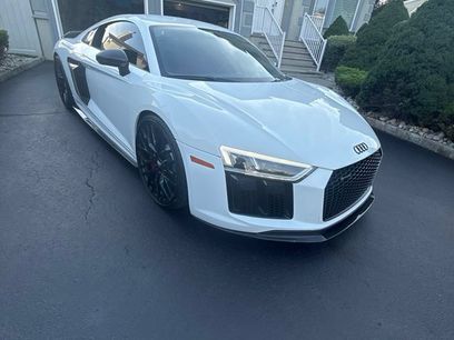Used 2018 Audi R8 V10 w/ Premium Package