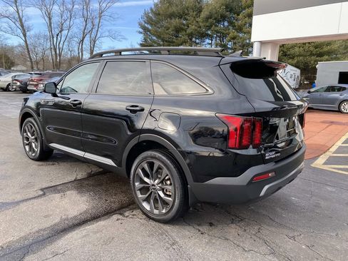 Used 2023 Kia Sorento X-Line EX image 3
