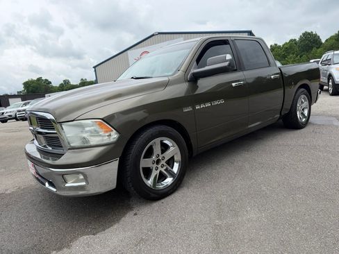 Used 2012 RAM 1500 Big Horn w/ Luxury Group RWD image 5