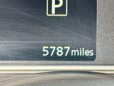 Certified 2025 Nissan Versa SV w/ Trunk Package image 24