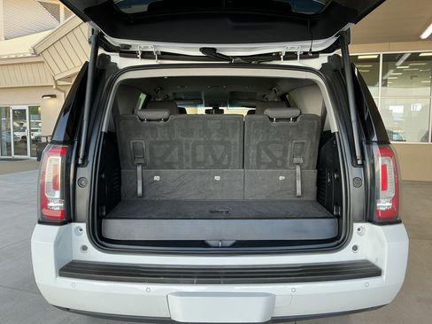 Used 2018 GMC Yukon SLE w/ Convenience Package AWD/4WD image 7