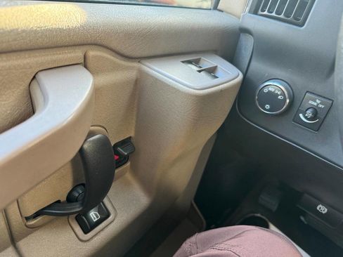 Used 2020 Chevrolet Express 2500 w/ Driver Convenience Package image 20