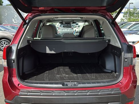 Used 2023 Subaru Forester Limited AWD/4WD image 26
