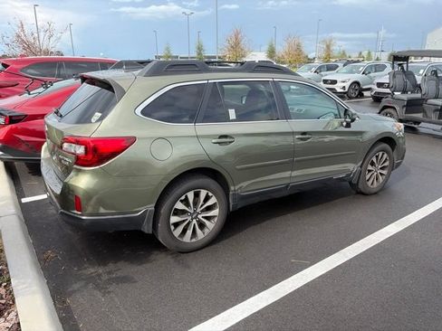 Used 2017 Subaru Outback 2.5i Limited AWD/4WD image 5