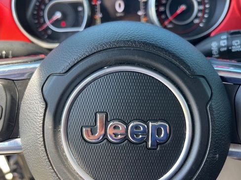 Used 2020 Jeep Wrangler Unlimited Rubicon image 28