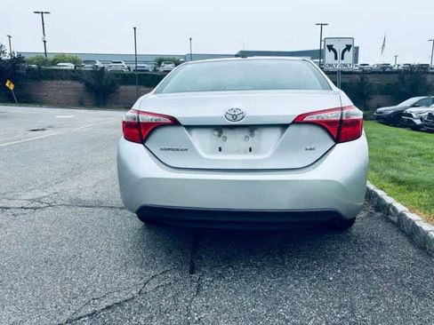 Used 2015 Toyota Corolla LE Premium FWD image 5