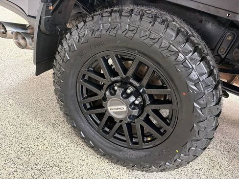 Used 2019 Ford F250 Lariat w/ Lariat Ultimate Package AWD/4WD image 50