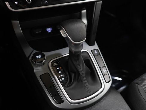 Used 2021 Kia Seltos LX image 23