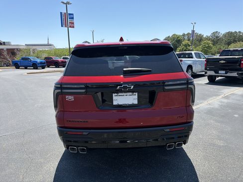 New 2026 Chevrolet Traverse RS w/ LPO, Floor Liner Package FWD image 6