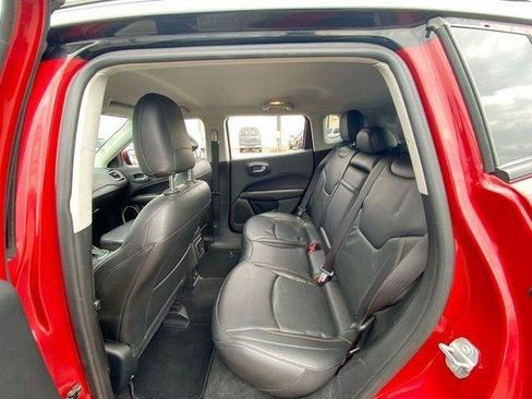 Used 2019 Jeep Compass Limited AWD/4WD image 28