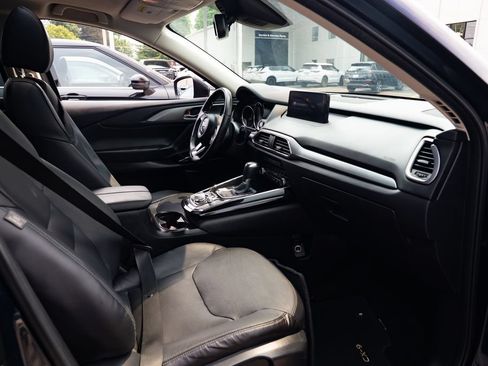 Used 2021 MAZDA CX-9 Touring w/ Touring Premium Package AWD/4WD image 24
