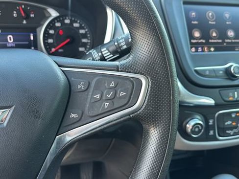 Certified 2022 Chevrolet Equinox LS w/ LS Convenience Package image 22