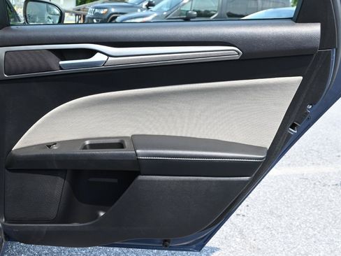 Used 2018 Ford Fusion S FWD image 36