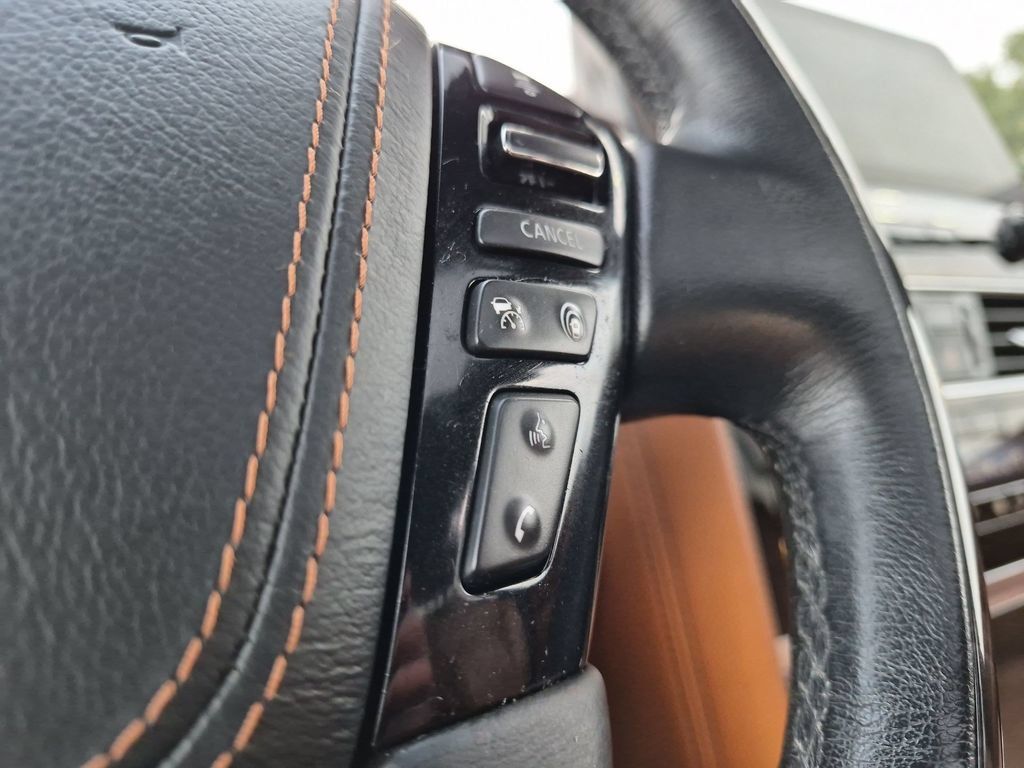 Used 2022 INFINITI QX80 Sensory w/ All-Season Package AWD/4WD image 16