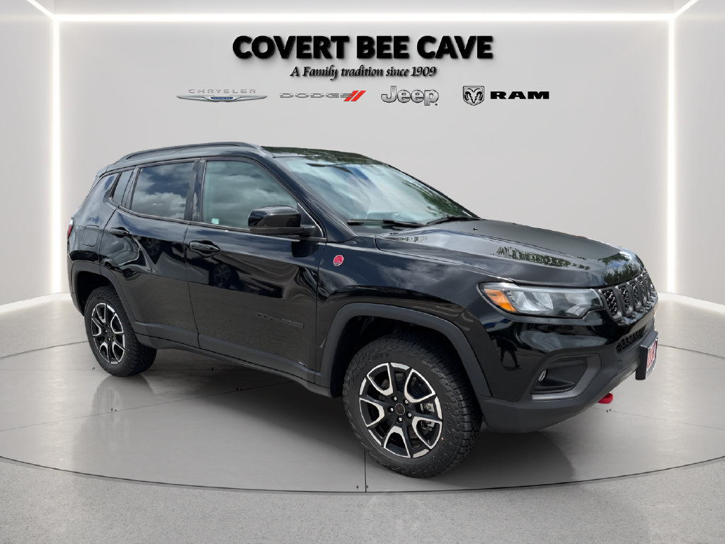 New 2026 Jeep Compass Trailhawk w/ Sun, Sound & Navigation Group AWD/4WD 360° Tour