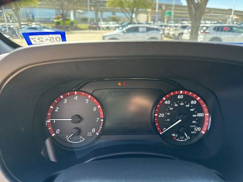 Used 2025 Nissan Frontier PRO-4X w/ Tow Package image 13