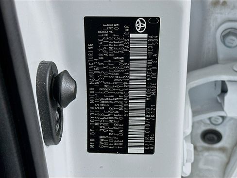 Used 2024 Toyota Corolla LE image 12