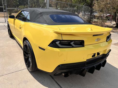 Used 2014 Chevrolet Camaro LT image 16