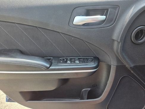 Used 2023 Dodge Charger SXT RWD image 28