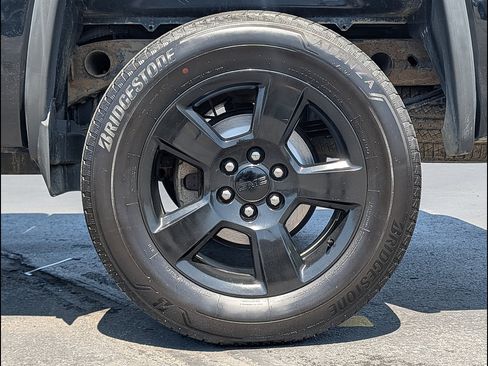 Used 2017 GMC Sierra 1500 4x4 Double Cab w/ Elevation Edition image 12