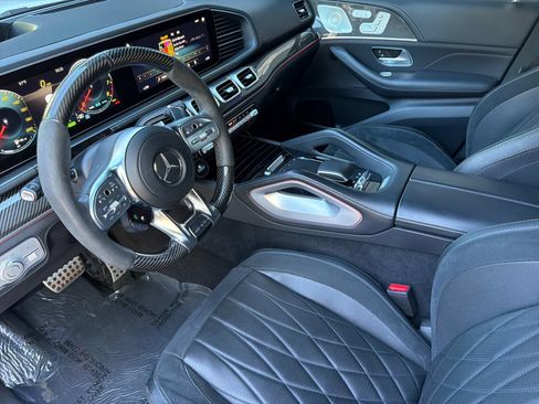 Used 2023 Mercedes-Benz GLS 63 AMG 4MATIC image 9