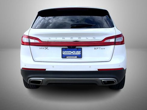 Used 2018 Lincoln MKX Reserve w/ Driver Assistance Package AWD/4WD image 6