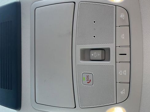 Used 2023 Nissan Armada SL image 24