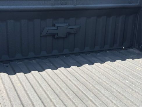 Used 2022 Chevrolet Silverado 1500 Custom RWD image 12