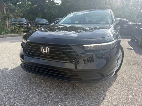 Used 2025 Honda Accord LX image 2