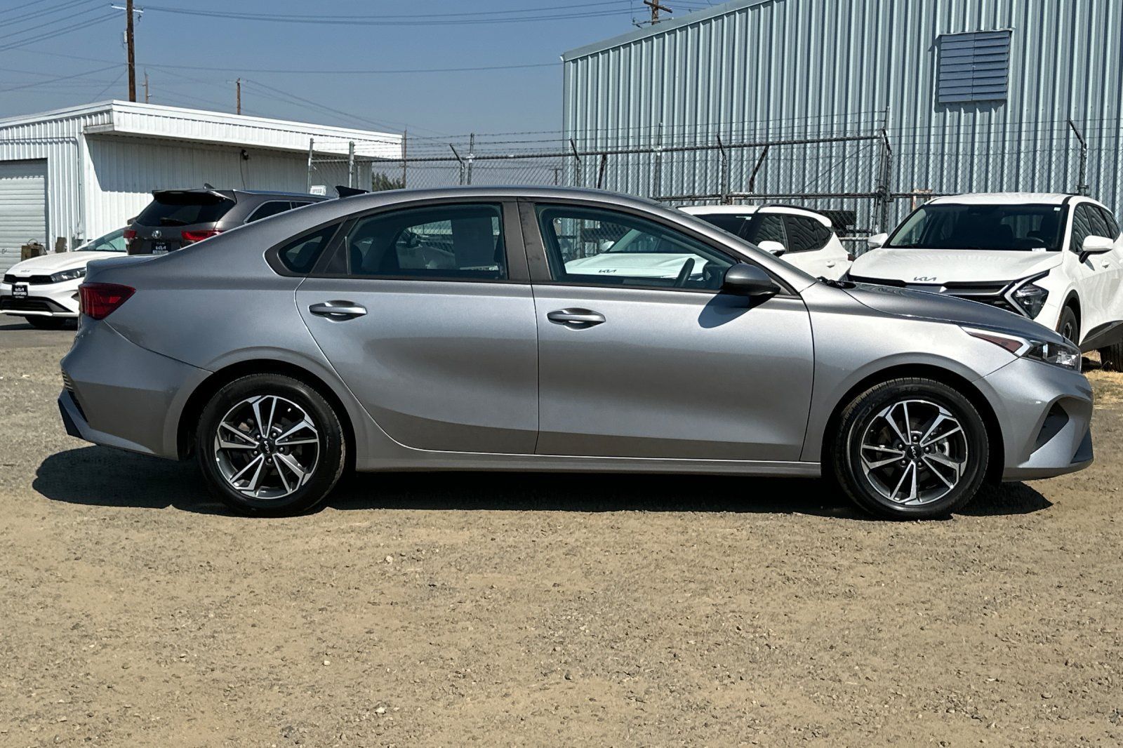 Used 2023 Kia Forte LXS FWD image 3