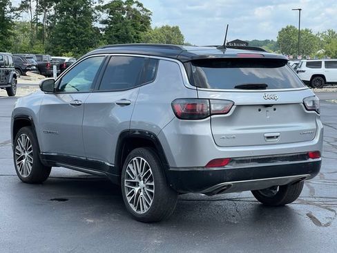 Used 2023 Jeep Compass Limited w/ Elite Group AWD/4WD image 14