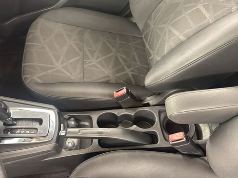Used 2013 Ford Fiesta SE image 31