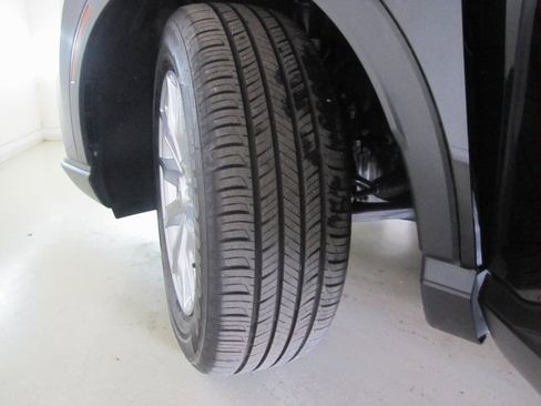 Certified 2025 Honda CR-V EX-L image 28