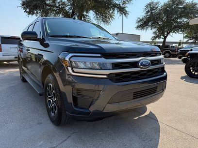 Used 2024 Ford Expedition Max XLT