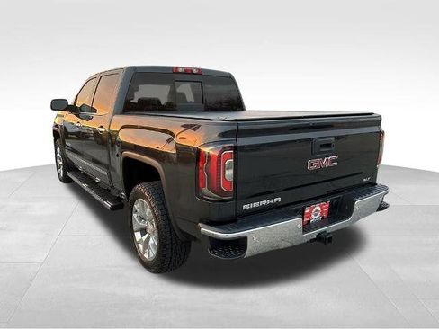 Used 2018 GMC Sierra 1500 SLT image 4