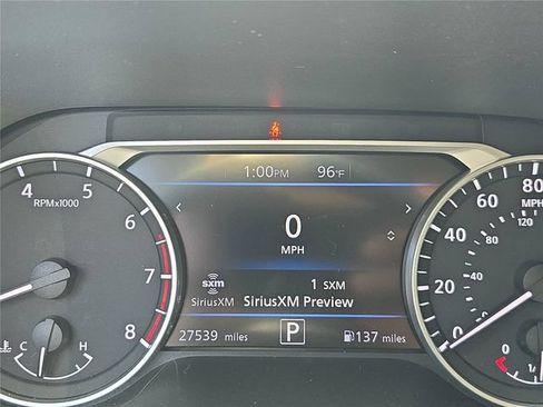 Used 2023 Nissan Sentra SR w/ Midnight Edition Package FWD image 25