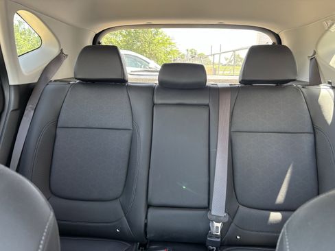 Used 2025 Kia Seltos EX w/ EX Sunroof Package AWD/4WD image 16