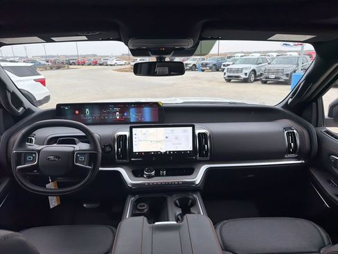 New 2025 Ford Expedition Tremor image 16