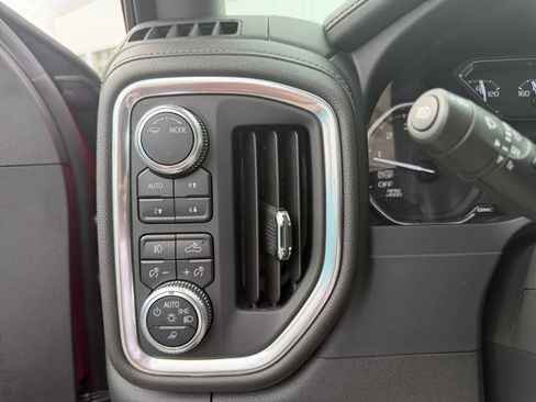 Used 2020 GMC Sierra 1500 SLT w/ SLT Premium Plus Package AWD/4WD image 30