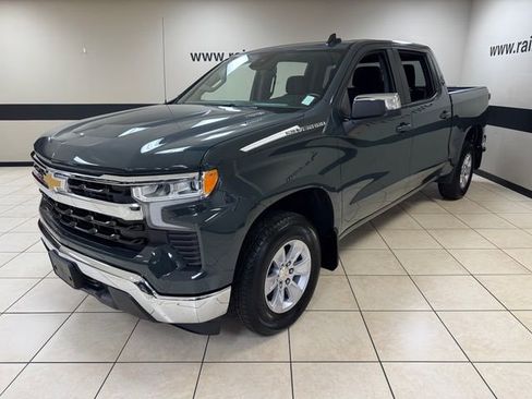 Used 2026 Chevrolet Silverado 1500 LT RWD image 3