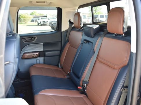 Used 2022 Ford Maverick Lariat w/ Equipment Group 500A Standard AWD/4WD image 8