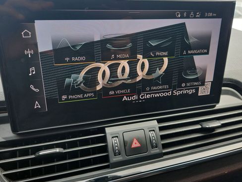 Certified 2023 Audi Q5 2.0T Premium w/ Convenience Package AWD/4WD image 25