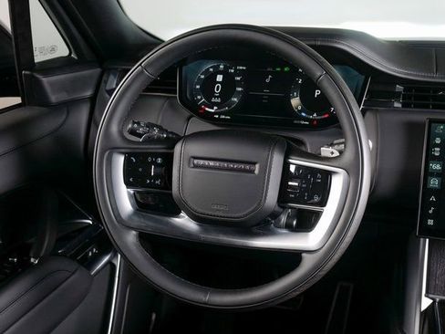 New 2026 Land Rover Range Rover SE image 12