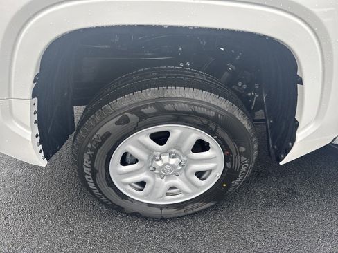 New 2025 Toyota Tundra SR w/ SR Tow Package image 11