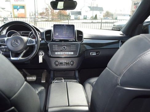 Used 2019 Mercedes-Benz GLE 43 AMG 4MATIC w/ Premium 3 Package image 22