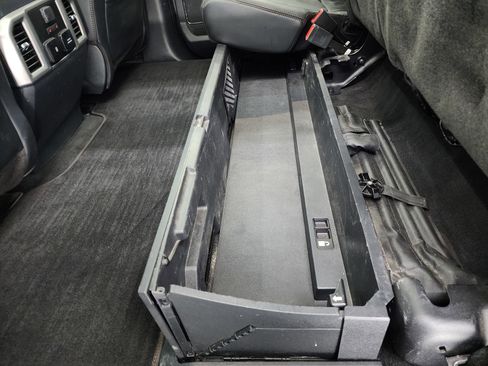 Used 2022 Ford F350 Platinum image 43