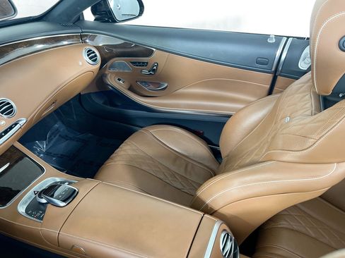 Used 2017 Mercedes-Benz S 550 Cabriolet image 24