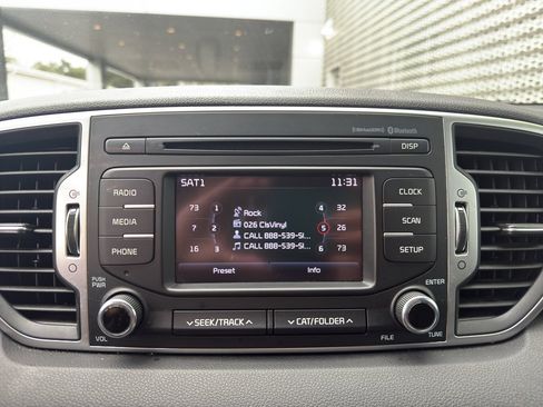 Used 2017 Kia Sportage LX image 22