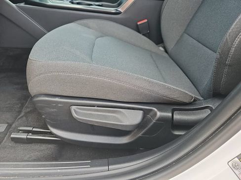 Used 2025 Kia K4 FWD image 16
